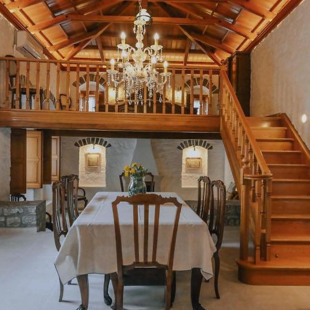 Mansion Eugenie Villa Хидра Екстериор снимка