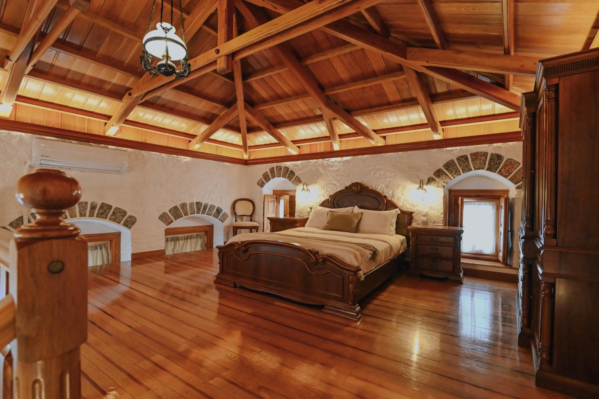 Mansion Eugenie Villa Хидра Екстериор снимка
